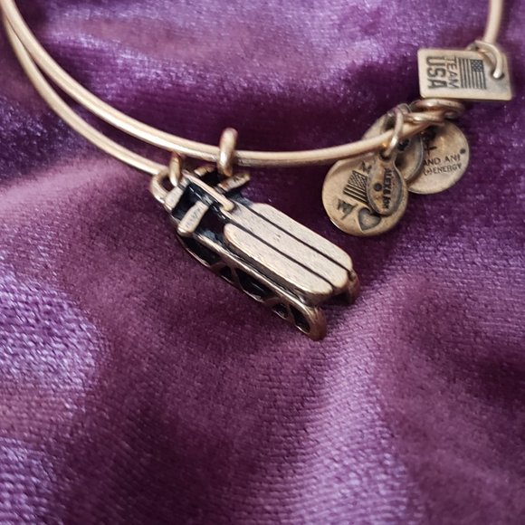 New ALEX And ANI Gold Team U.S.A Sled Charm Bracelet  Bangle Energy 236 - Picture 2 of 4